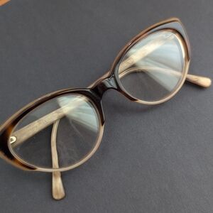 SEE Cat Eye Tortoise Shell Frames